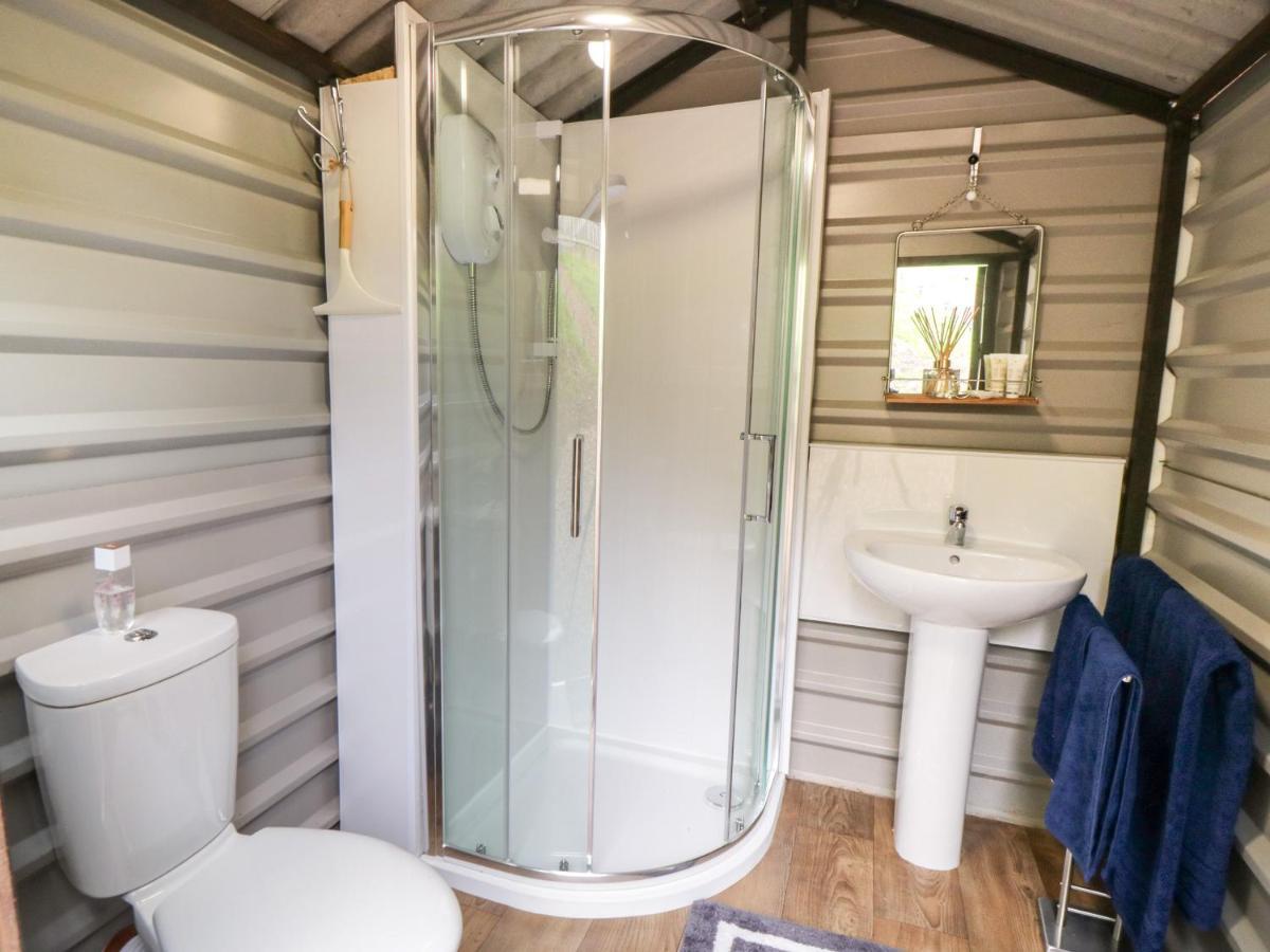 Shepherd'S Hut Scarborough Exterior photo